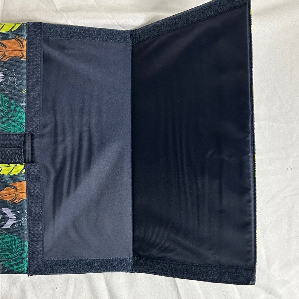Thirty-One Feather Pattern Organizer in Green, Yellow, and Orange - Picture 5 of 9